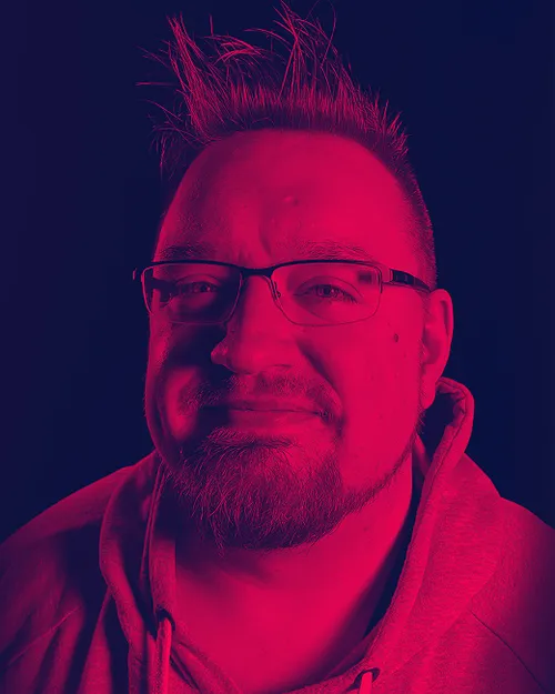 Portraitfoto von Dominik Mank, Senior Backend Developer bei pixolith